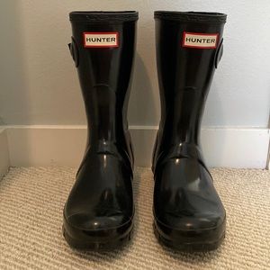 Black Hunter rain boots
